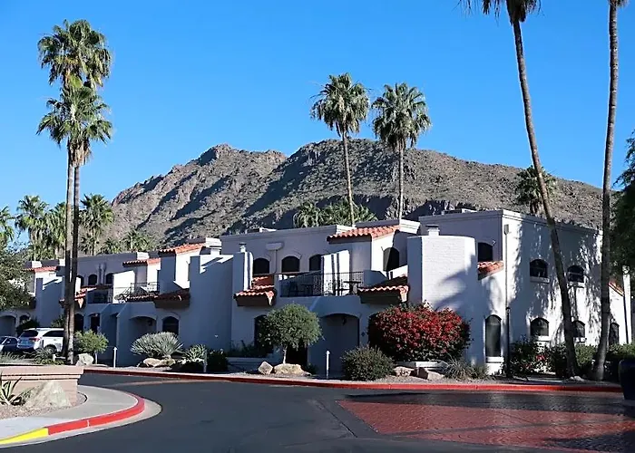 Camelback 4*